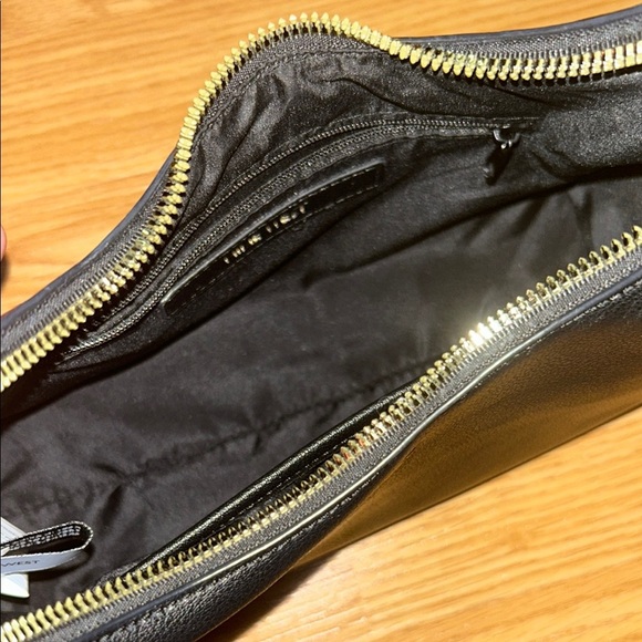 Nine West Black Shoulder Bag - Picture 2 of 6